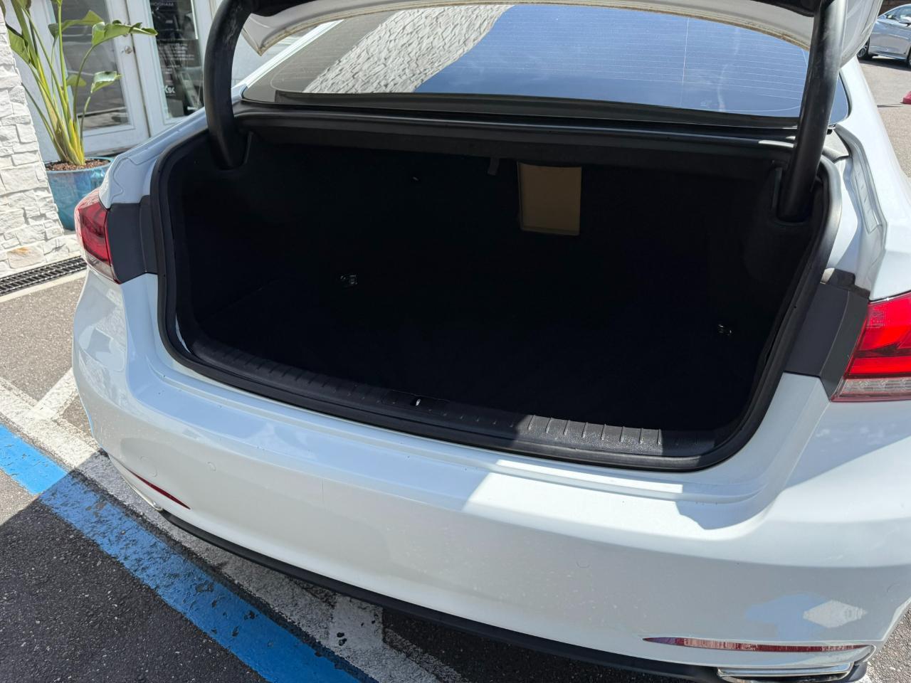 2015 Hyundai Genesis 4dr Sdn V6 3.8L RWD Jacksonville FL