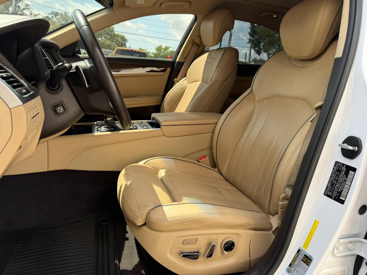 2015 Hyundai Genesis 4dr Sdn V6 3.8L RWD Jacksonville FL