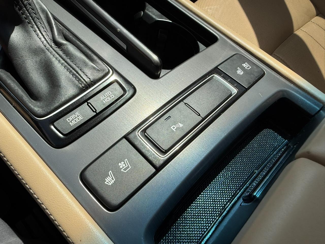 2015 Hyundai Genesis 4dr Sdn V6 3.8L RWD Jacksonville FL