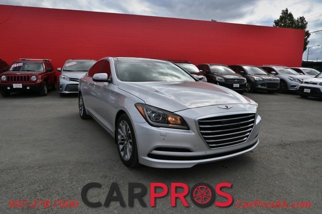 2015 Hyundai Genesis Ultimate Pkg - AWD - Front & Rear Heated Leather Seats - Heated Steering Wheel - Bluetooth - Panoramic Sunroof - Heads Up Display - HID Headlights - Navigation