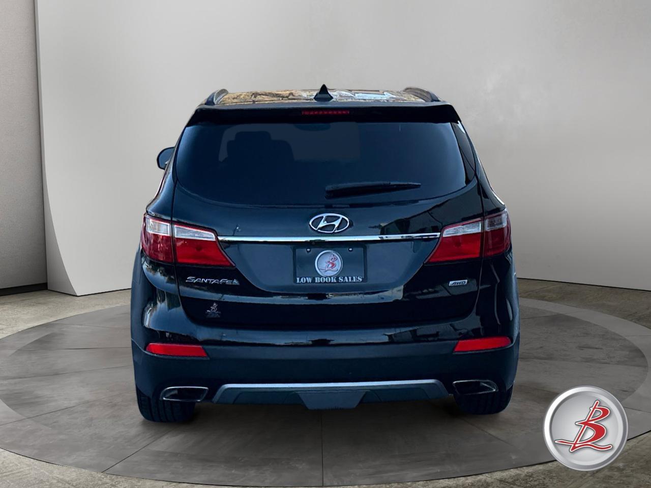 2015 Hyundai Santa Fe GLS photo 4