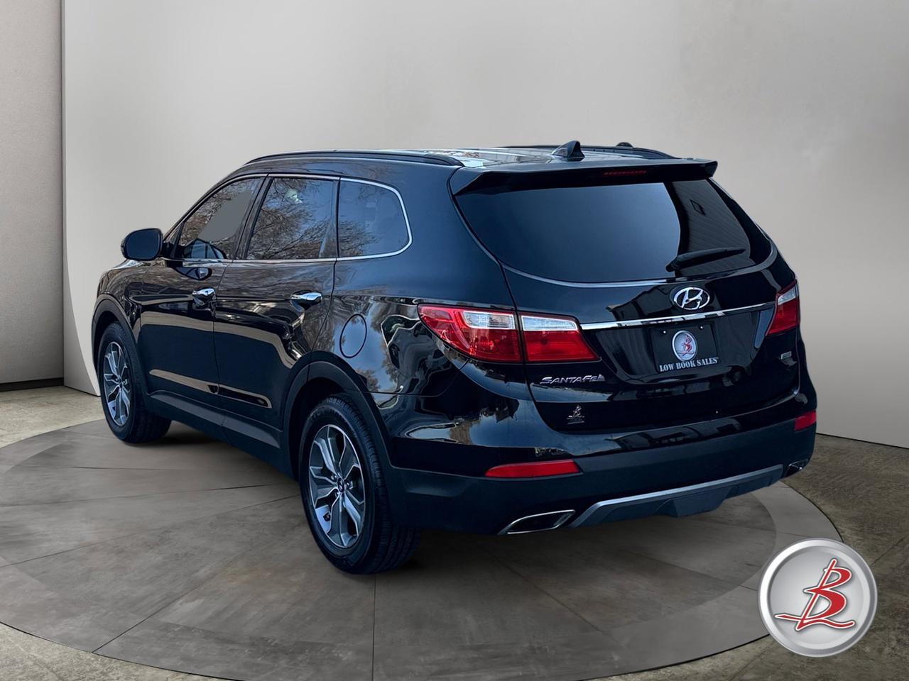 2015 Hyundai Santa Fe GLS photo 3