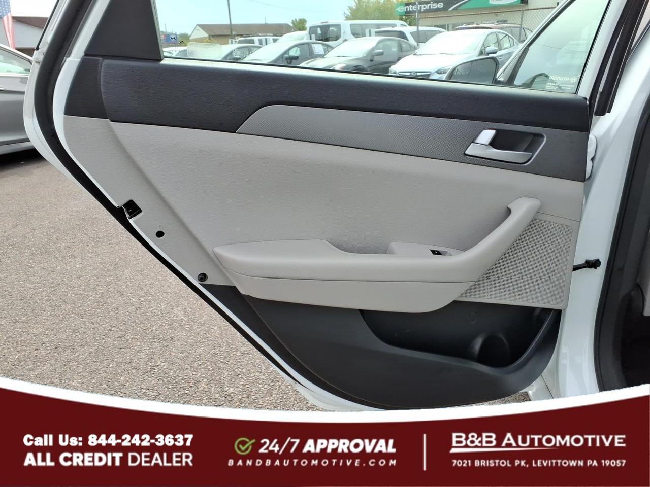 2015 Hyundai SONATA SE Levittown PA