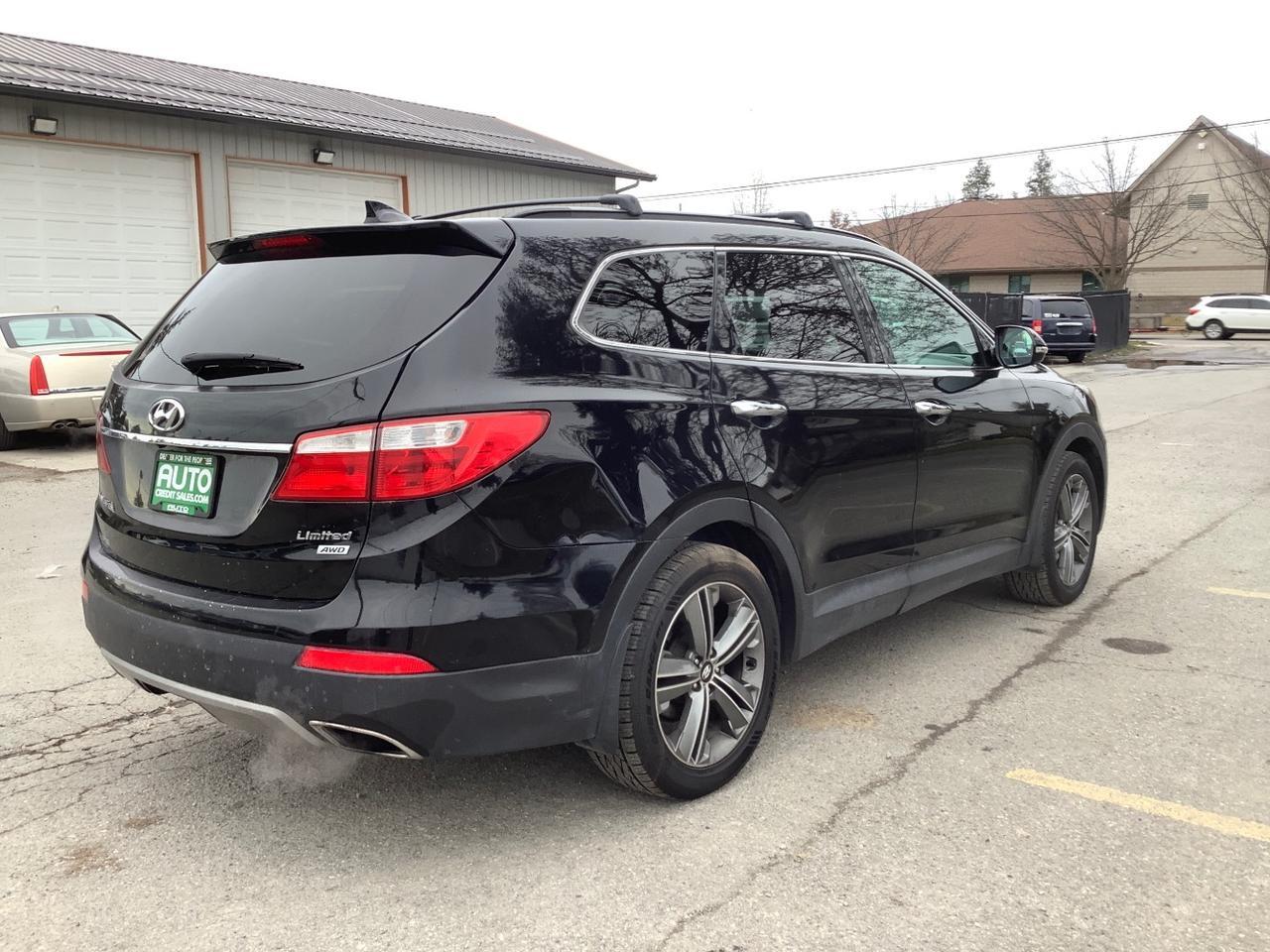 2015 Hyundai Santa Fe GLS AWD