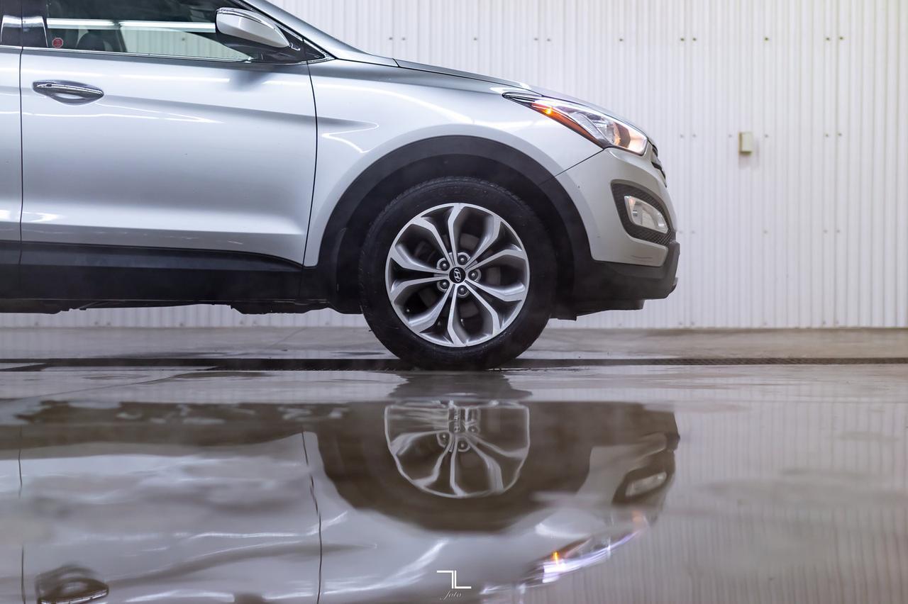 2015 Hyundai Santa Fe Sport AWD Limited Leather Roof Nav Red Deer AB