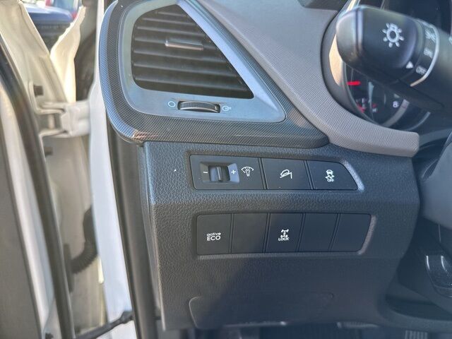 2015 Hyundai Santa Fe Sport Base TX 2015 Hyundai Santa Fe Sport Base TX