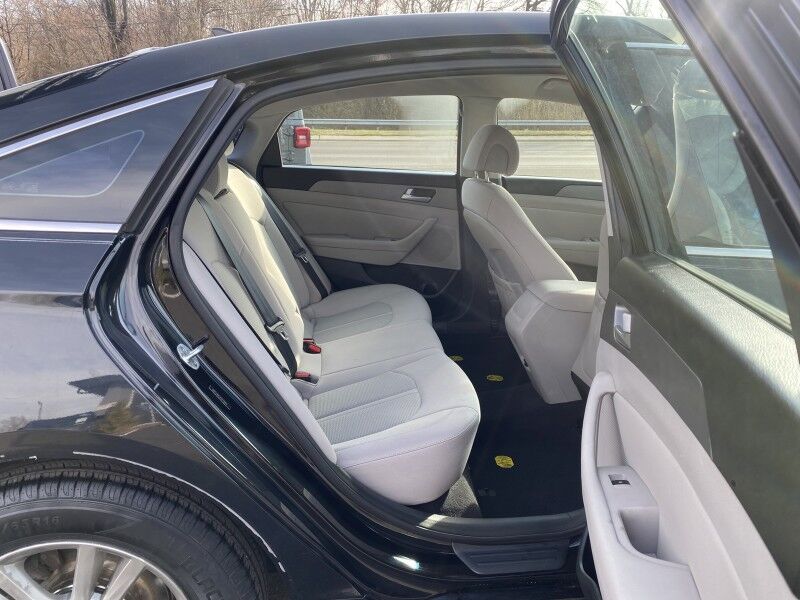 2015 Hyundai Sonata 2.4L SE Bristol  PA