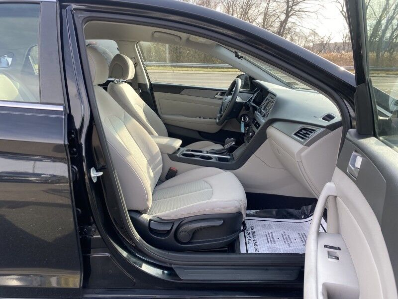 2015 Hyundai Sonata 2.4L SE Bristol  PA
