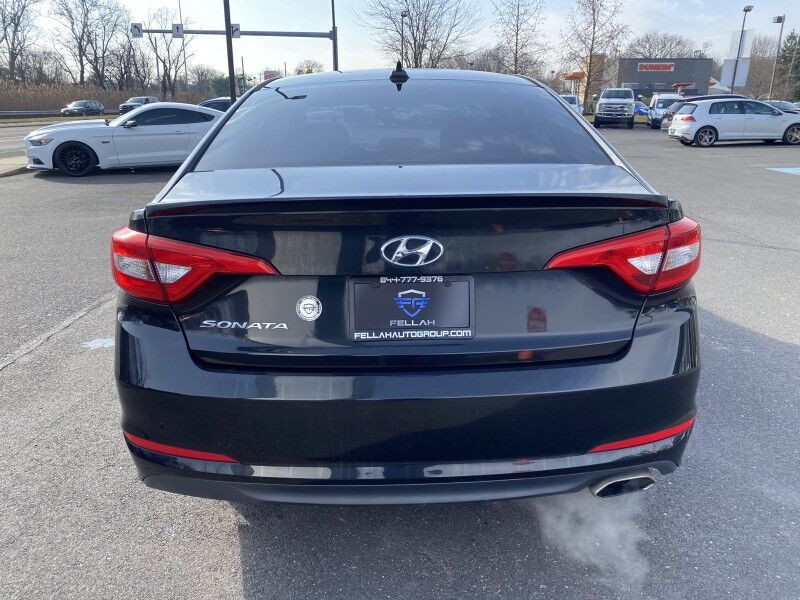 2015 Hyundai Sonata 2.4L SE Bristol  PA