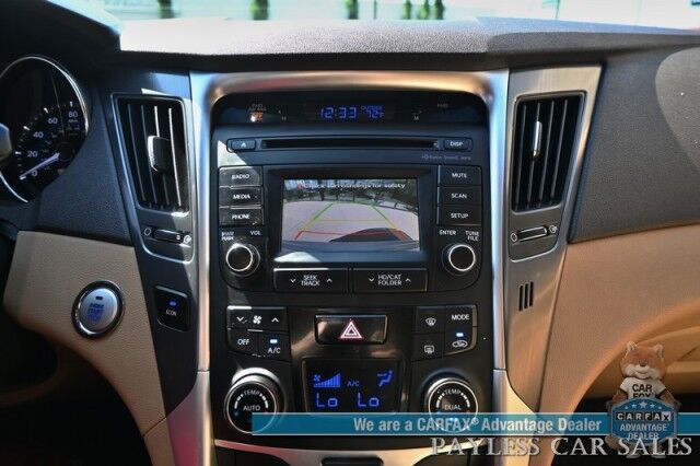 2015 Hyundai Sonata Hybrid / Power Mirrors, Windows & Locks / Heated Front Cloth Bucket Seats / Bluetooth / Backup Camera / Keyless Entry & Start / Cruise Control / Aux & USB Inputs / Only 57K Miles / 40 MPG Anchorage AK