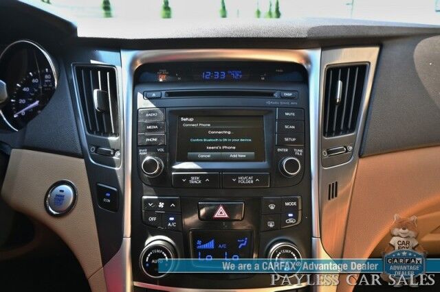 2015 Hyundai Sonata Hybrid / Power Mirrors, Windows & Locks / Heated Front Cloth Bucket Seats / Bluetooth / Backup Camera / Keyless Entry & Start / Cruise Control / Aux & USB Inputs / Only 57K Miles / 40 MPG Anchorage AK