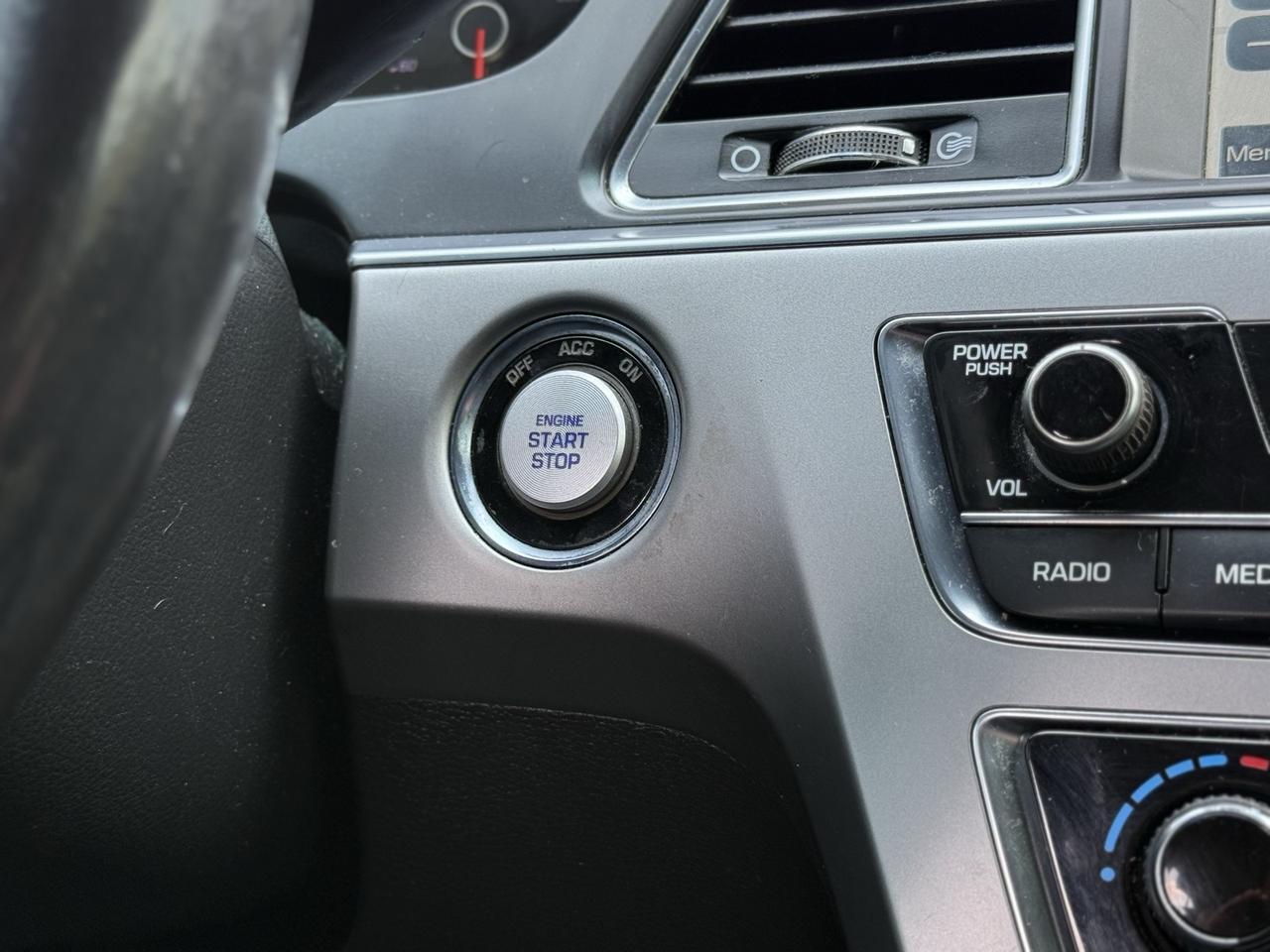 2015 Hyundai Sonata Limited Crestwood KY