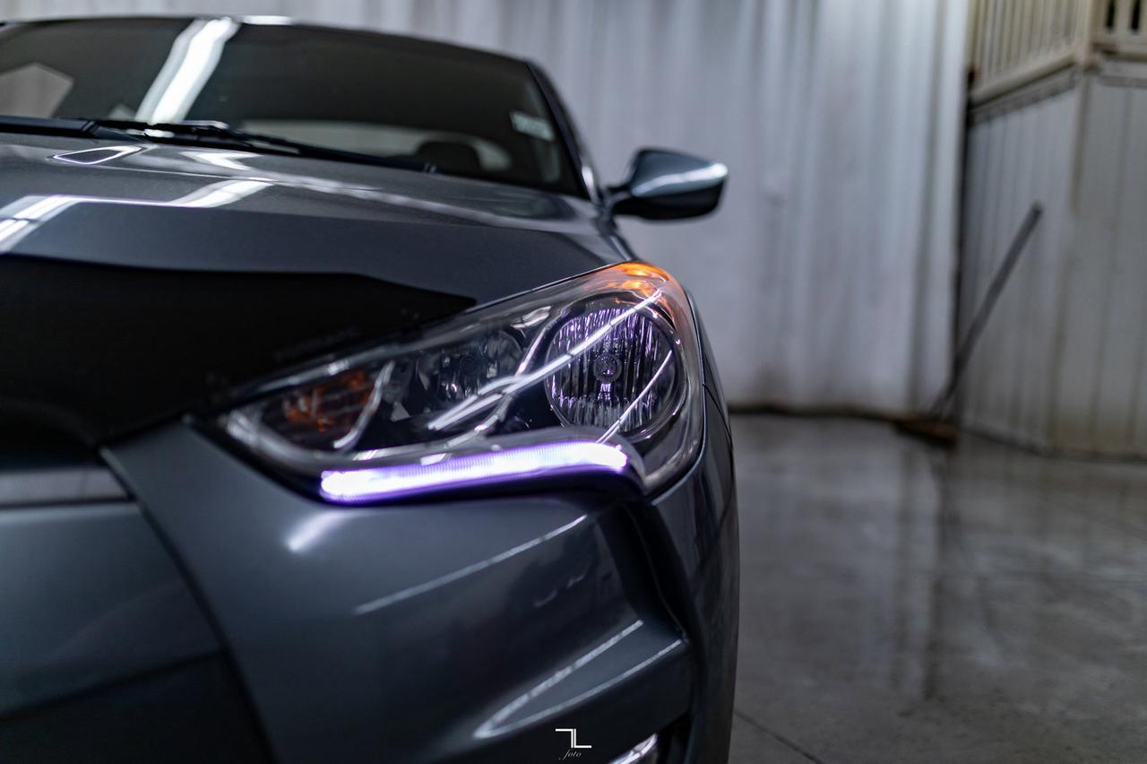 2015 Hyundai Veloster Coupe Manual Red Deer AB