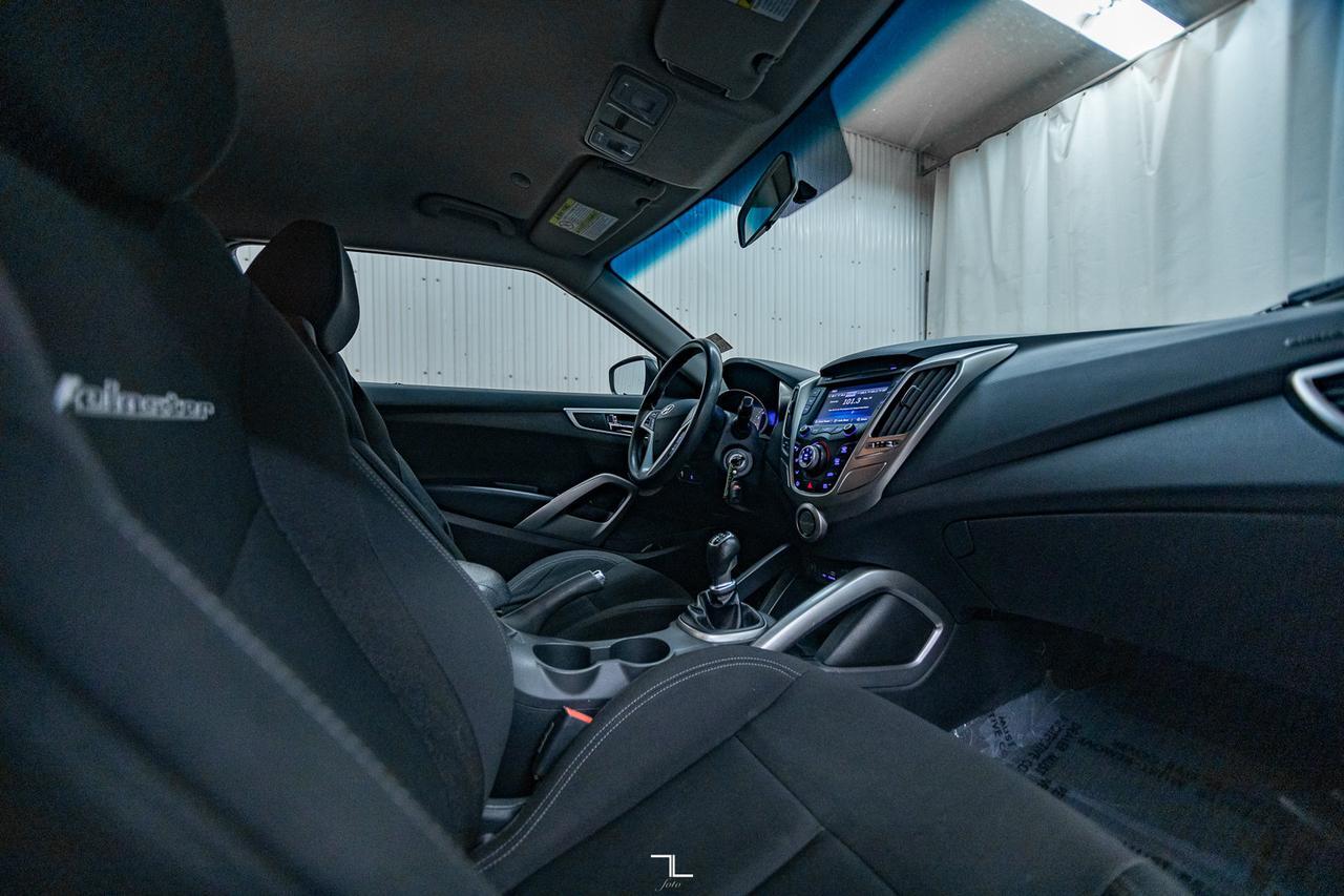 2015 Hyundai Veloster Coupe Manual Red Deer AB