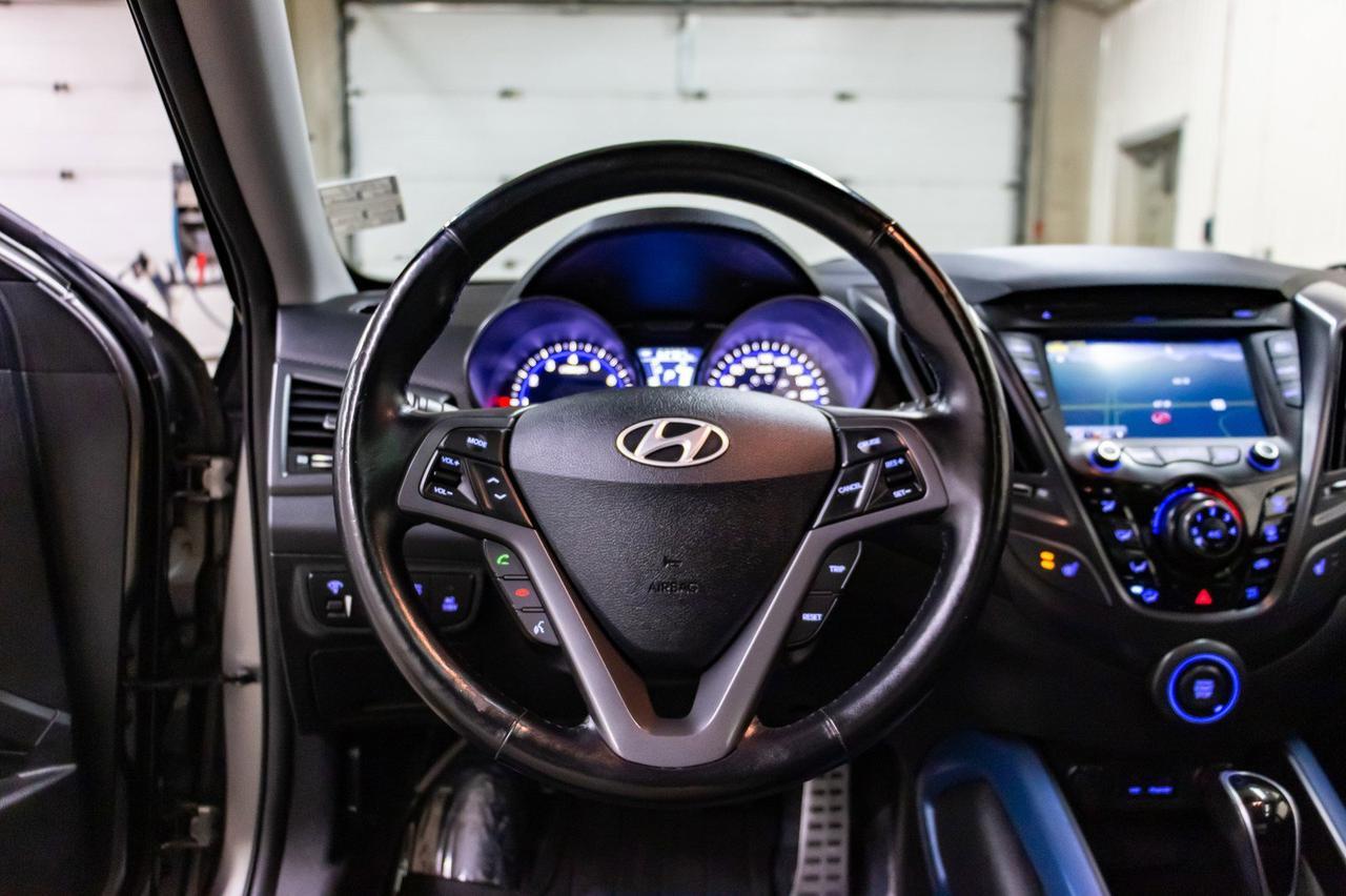 2015 Hyundai Veloster Turbo Tech Leather Roof Nav Red Deer AB