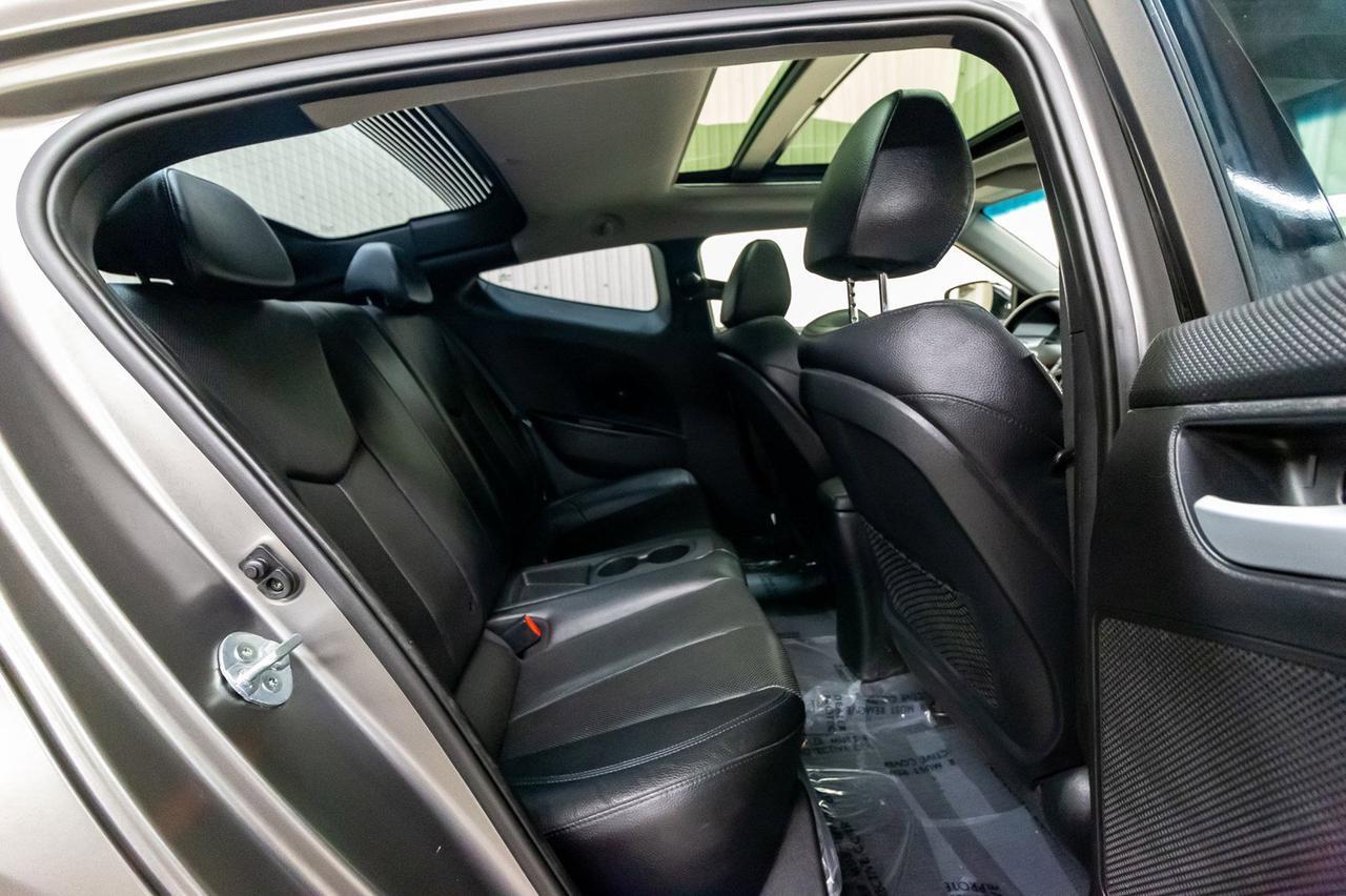 2015 Hyundai Veloster Turbo Tech Leather Roof Nav Red Deer AB