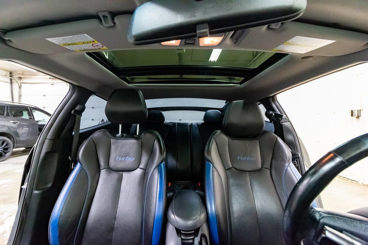 2015 Hyundai Veloster Turbo Tech Leather Roof Nav Red Deer AB