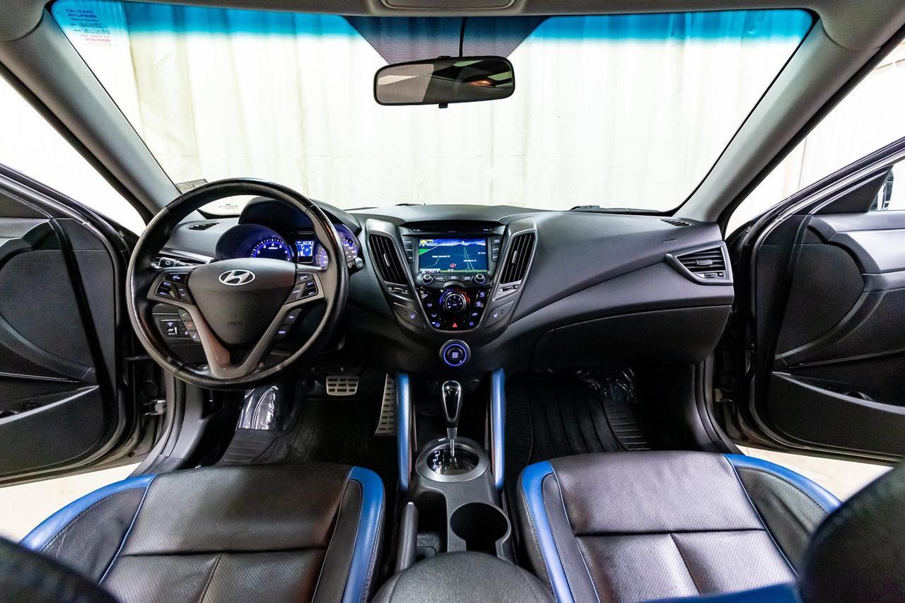 2015 Hyundai Veloster Turbo Tech Leather Roof Nav Red Deer AB
