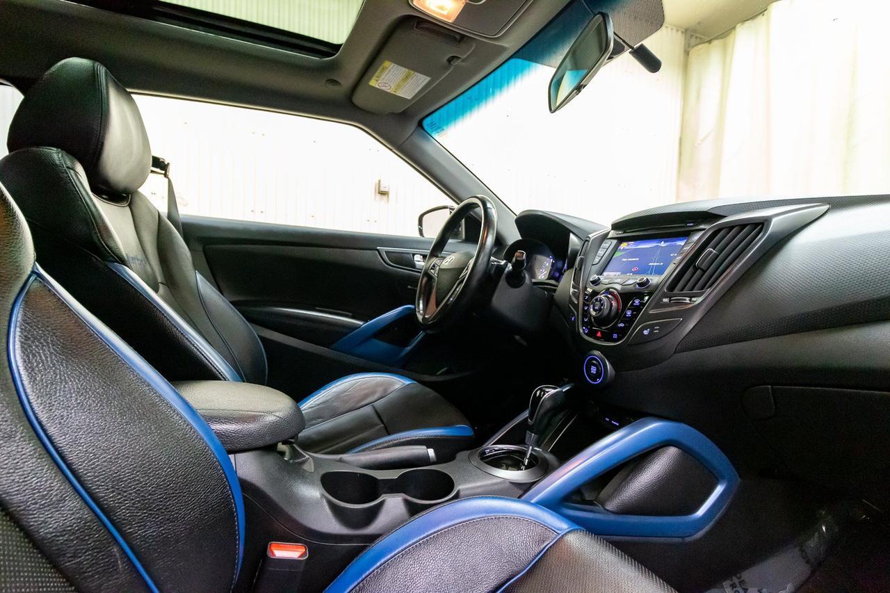 2015 Hyundai Veloster Turbo Tech Leather Roof Nav Red Deer AB