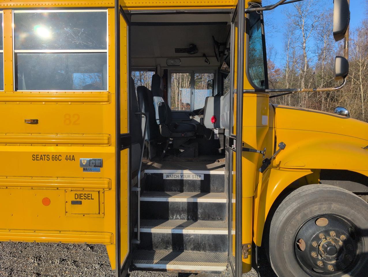 2015 IC INTERNATIONAL CE200 Johnstown NY