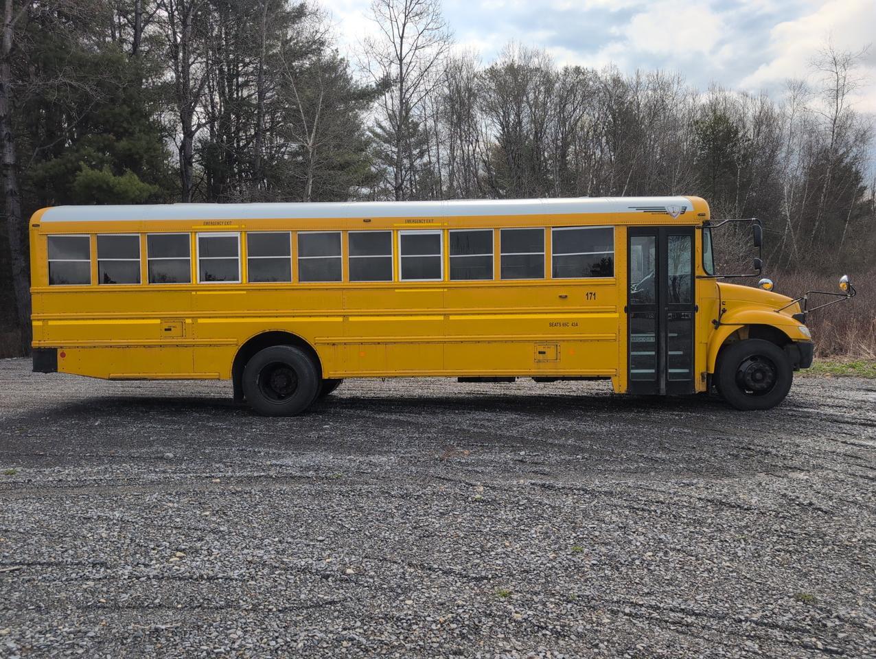 2015 IC INTERNATIONAL CE300