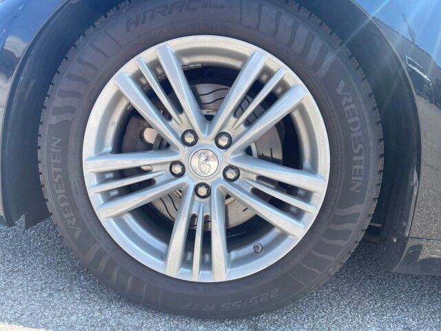 2015 INFINITI Q40 Cleveland OH