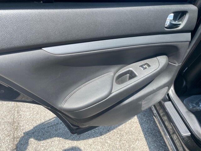 2015 INFINITI Q40 Cleveland OH