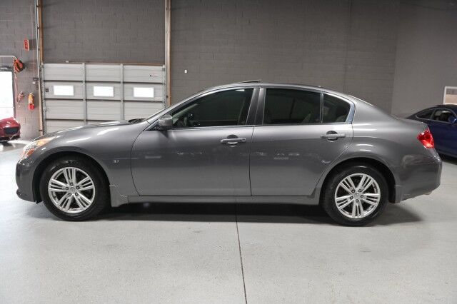 2015 INFINITI Q40 AWD 4dr Sedan