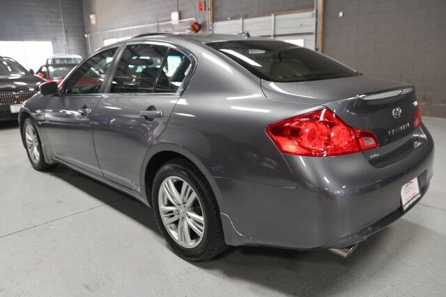 2015 INFINITI Q40 AWD 4dr Sedan