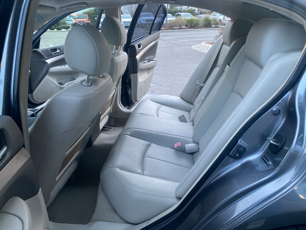 2015 INFINITI Q40 Base Wilmington NC