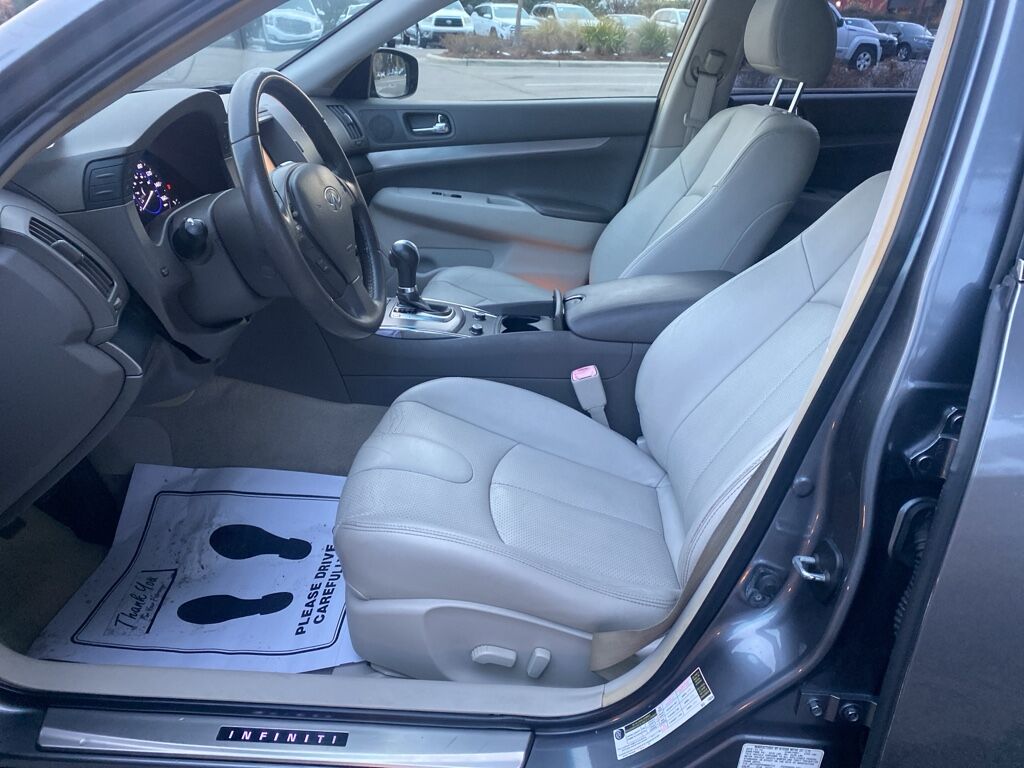 2015 INFINITI Q40 Base Wilmington NC