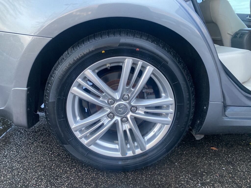 2015 INFINITI Q40 Base Wilmington NC