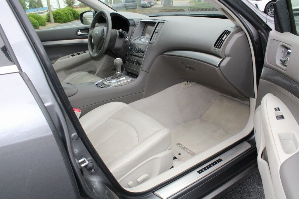 2015 INFINITI Q40 Base Richmond VA