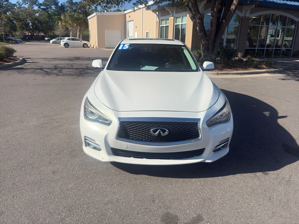 2015 INFINITI Q50