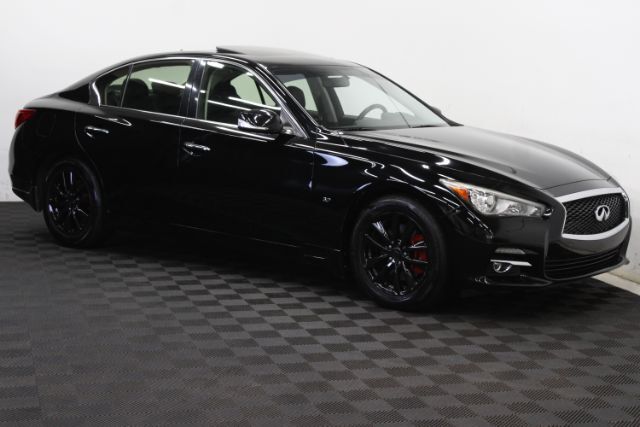 2015 INFINITI Q50 Luxury