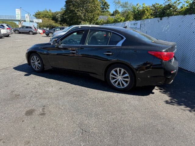 2015 INFINITI Q50 Premium East Islip NY
