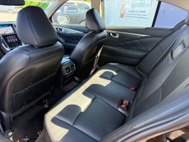 2015 INFINITI Q50 Premium East Islip NY