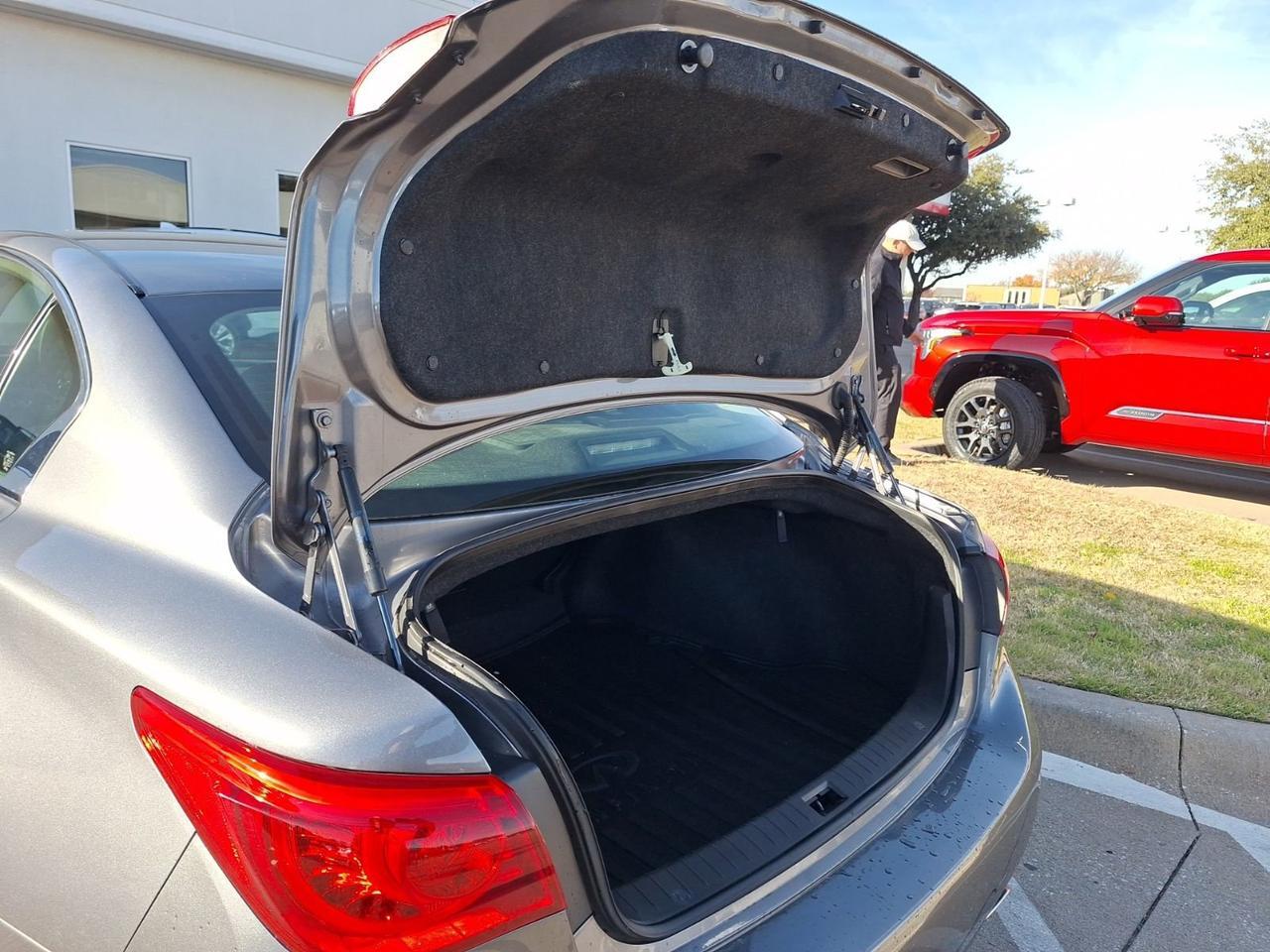 2015 INFINITI Q50 Premium Hurst TX