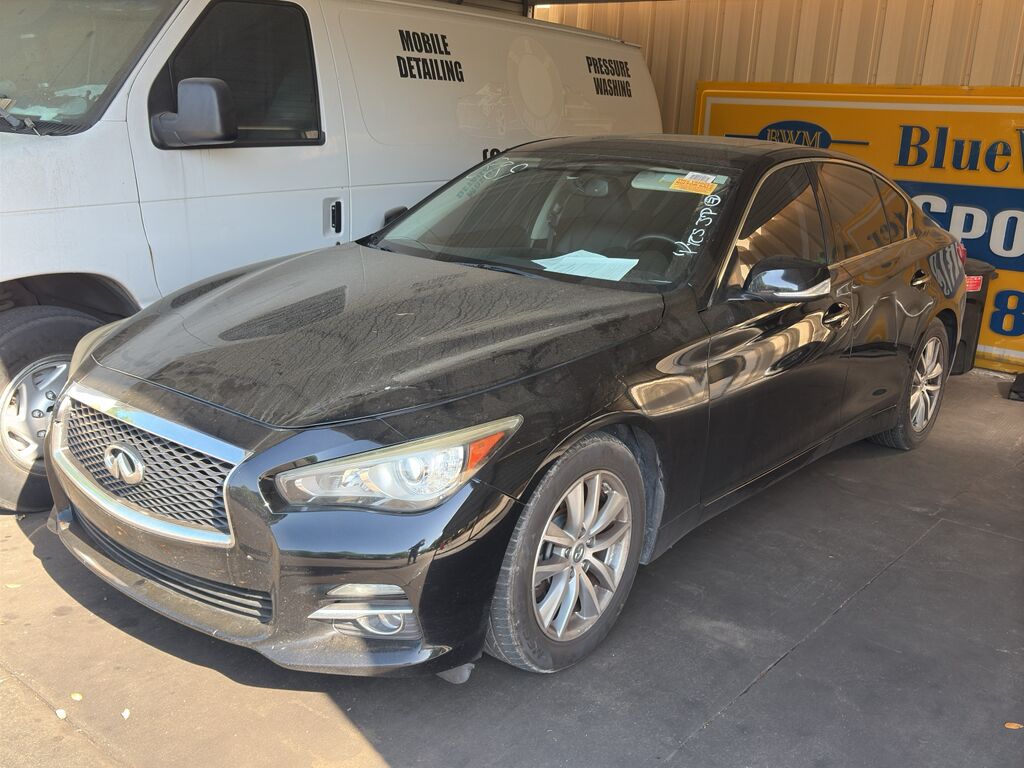 2015 INFINITI Q50 Premium