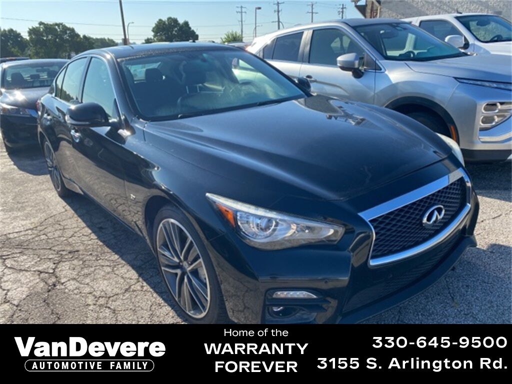 2015 INFINITI Q50 Sport Akron OH