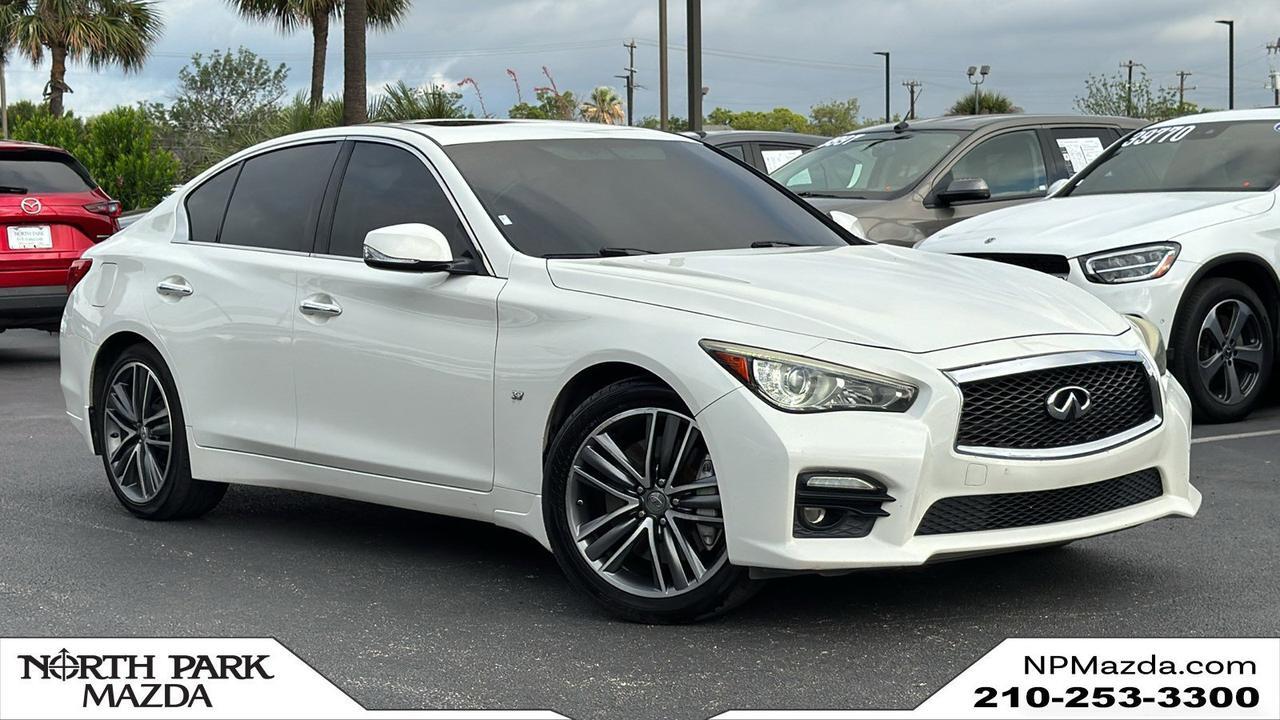 2015 INFINITI Q50 Sport