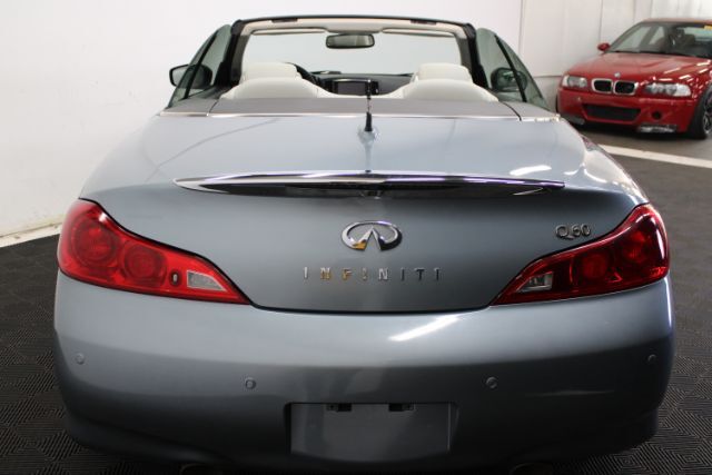 2015 INFINITI Q60 Luxury Chantilly VA