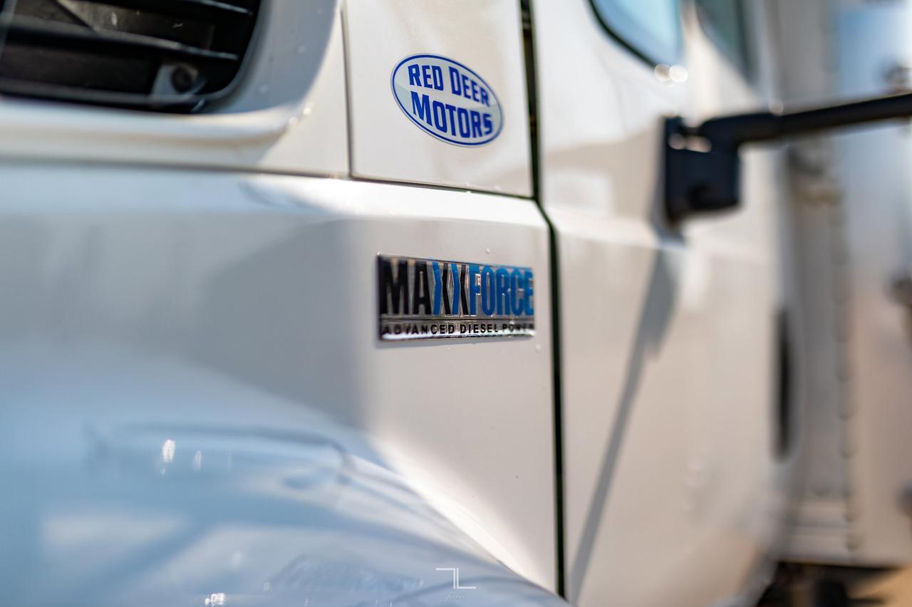 2015 International Durastar 4300 Reefer Van Red Deer AB