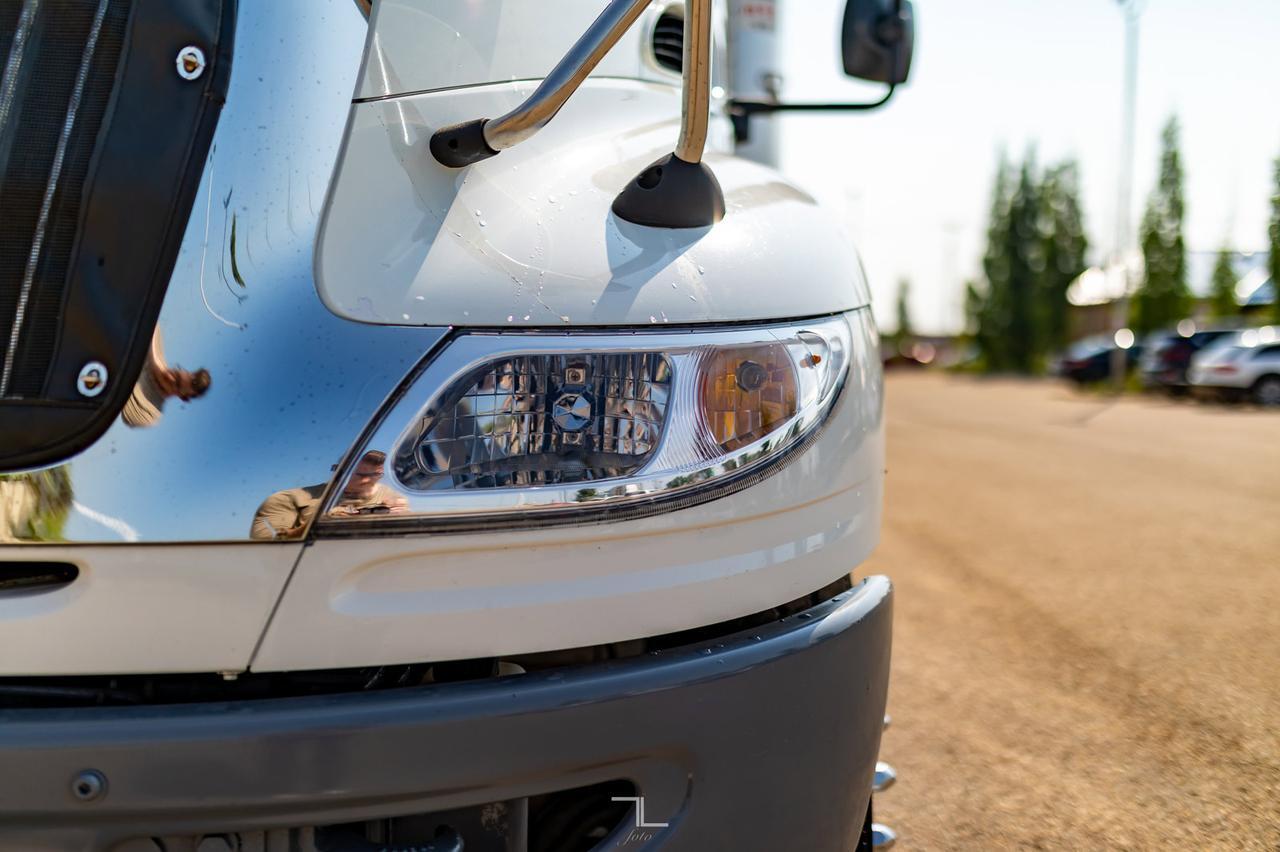 2015 International Durastar 4300 Reefer Van Red Deer AB