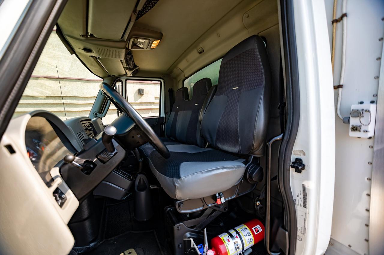 2015 International Durastar 4300 Reefer Van Red Deer AB