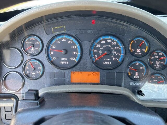 2015 International WorkStar 4700 SBA 24' Steel Flatbed Truck with 5,000 capacity Truck Mounted Forkli Homestead FL