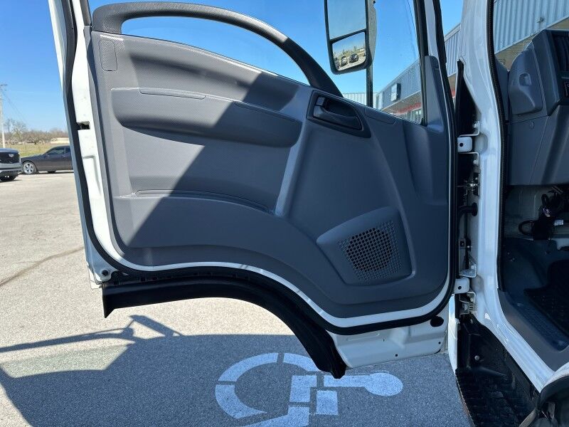 2015 Isuzu NPR Diesel 16' Box Truck Collinsville OK