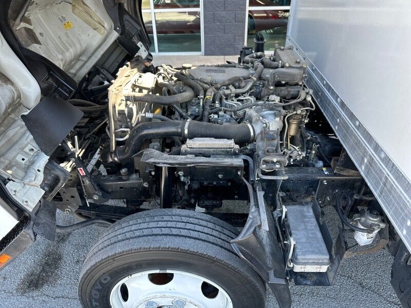 2015 Isuzu NPR Diesel 16' Box Truck Collinsville OK