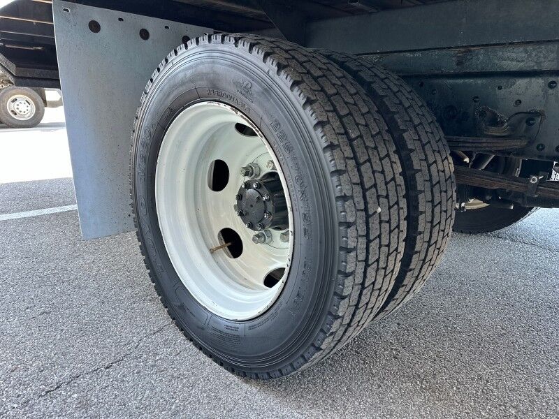 2015 Isuzu NPR Diesel 16' Box Truck Collinsville OK