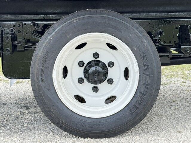 2015 Isuzu NPR-HD Crew Cab GAS 14' Dry Box Truck Homestead FL